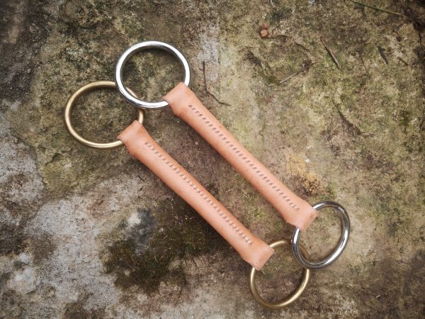 IMG_20250821_173910 mors cuir rond